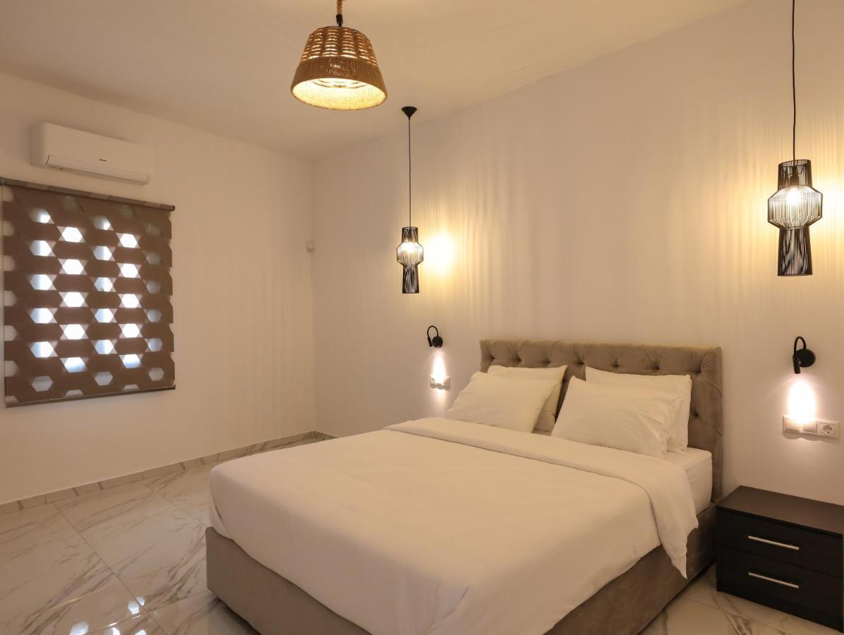 The George Villas With Private Pool, Close To Mykonos Town - Chora المظهر الخارجي الصورة